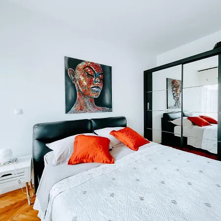 Sonja Apartment