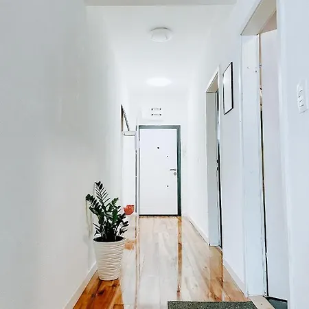 Sonja Apartment